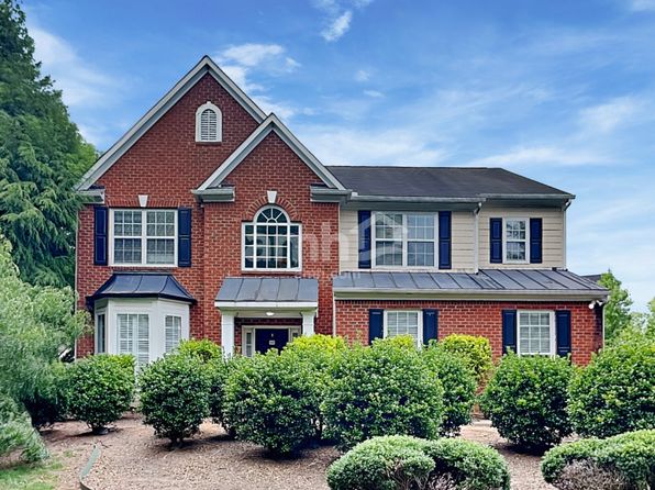 3380 Lake Breeze Ct