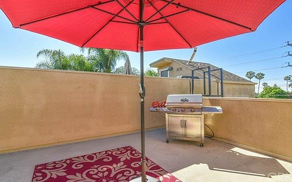 4th image of 805 N Alta Vista Blvd APT 2