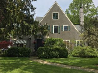 169 Chadbourne Rd, Rochester, NY 14618