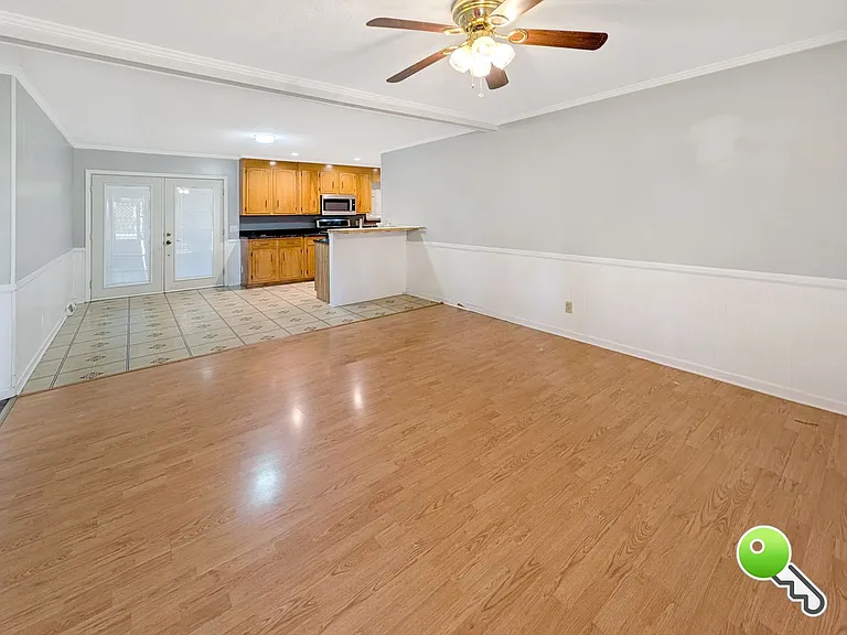 400 Burns Rd — Photo 3