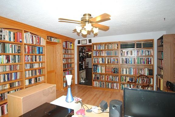2nd image of 1713 Asbury Ct