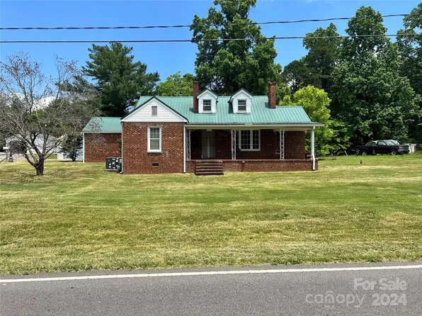 1304 W C St, Kannapolis, NC 28081