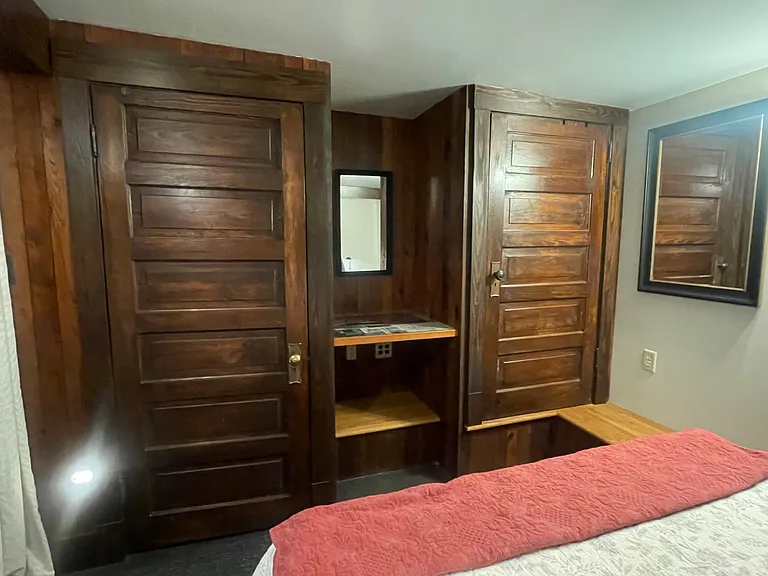 Two closets.