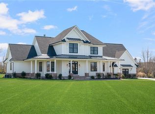 124 Cornelius Dr, Middletown, RI 02842