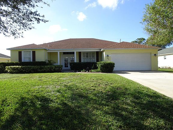 4th image of 1388 SW Prairie Cir