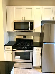 Rented by LRGNY Group, Inc.