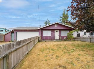 2010 Lindberg Ave, Coos Bay, OR 97420