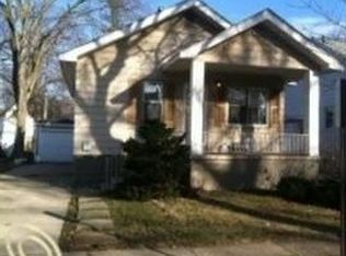 225 E Woodland St, Ferndale, MI 48220