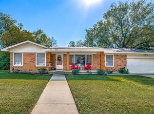 6832 Pecan Park Dr, Richland Hills, TX 76118
