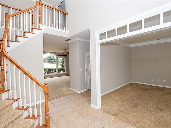 3rd image of 2154 Sugar Springs Dr
