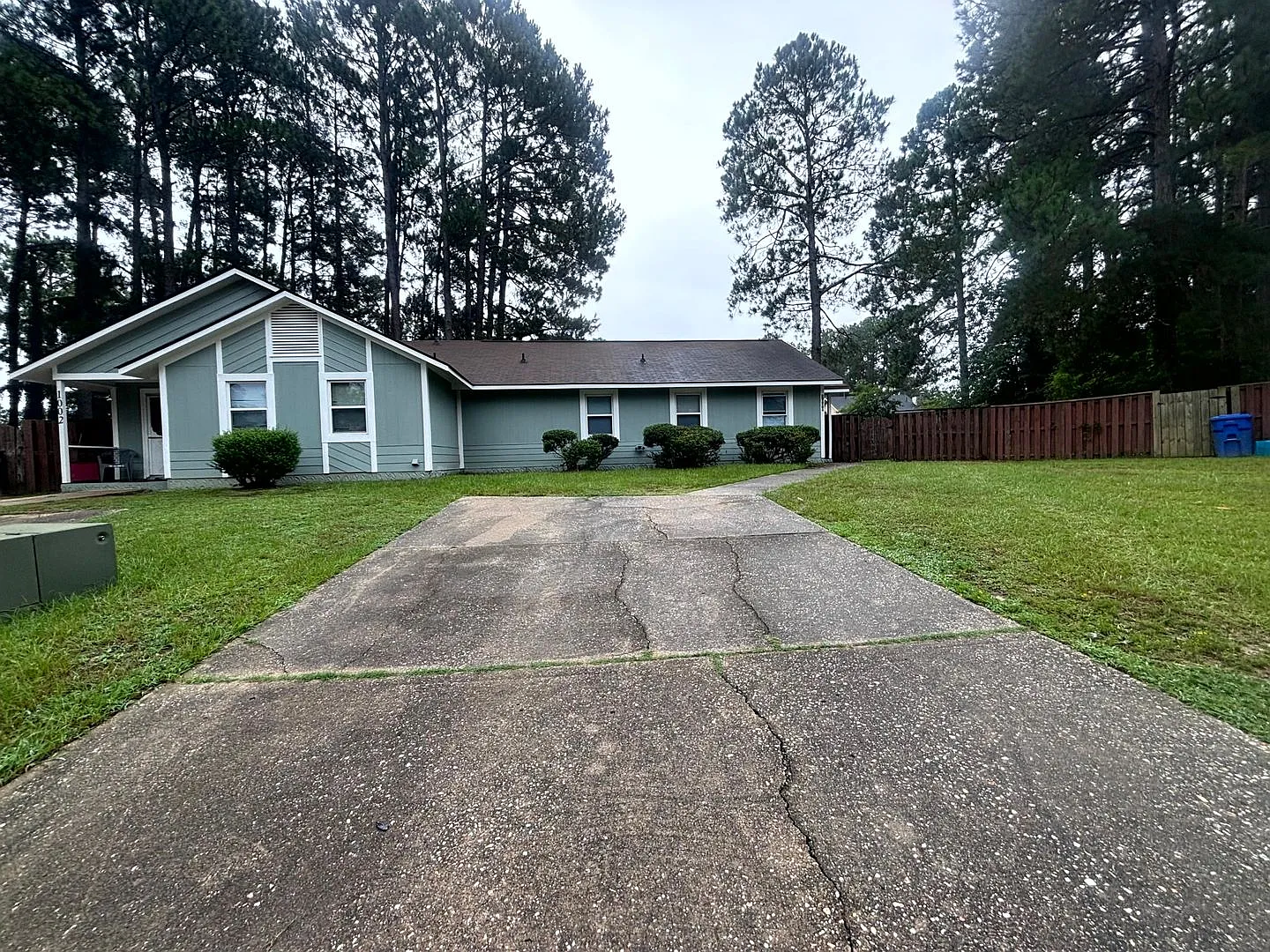 1000 Madiera Ct. ~McArthur Place — Photo 1