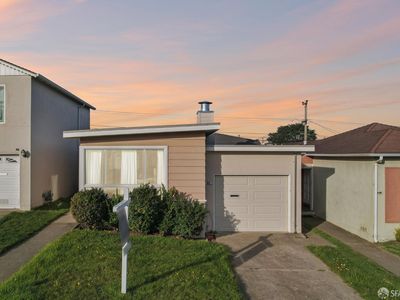 66 Rockridge Ave, Daly City, CA, 94015