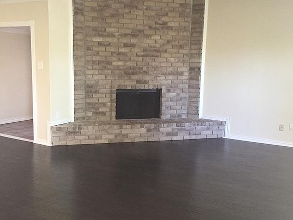 2nd image of 8902 Linda Vista Dr #8902