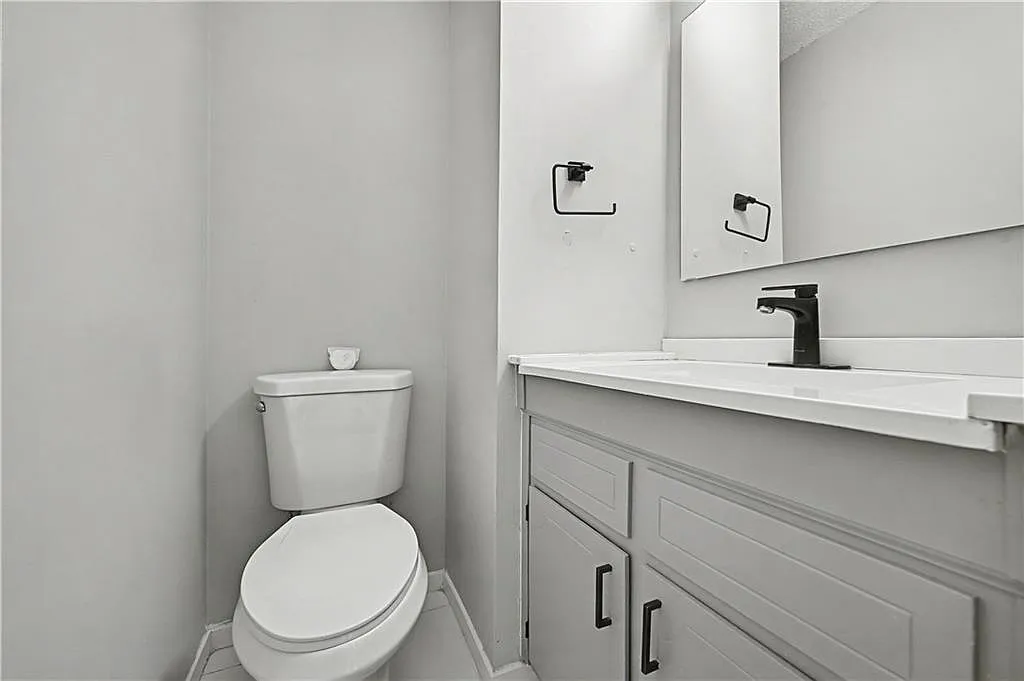 2 bed, 1.5 bath, 1024 sqft, $1,500 — Photo 4