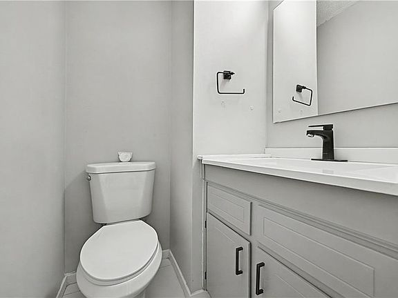 4th image of 3615 NE 68th Ter