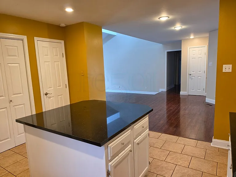 6 Woodlore Ct — Photo 14