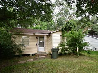 2411 Demarest St, Lake Charles, LA 70601