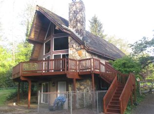 7220 Fairview Rd, Tillamook, OR 97141