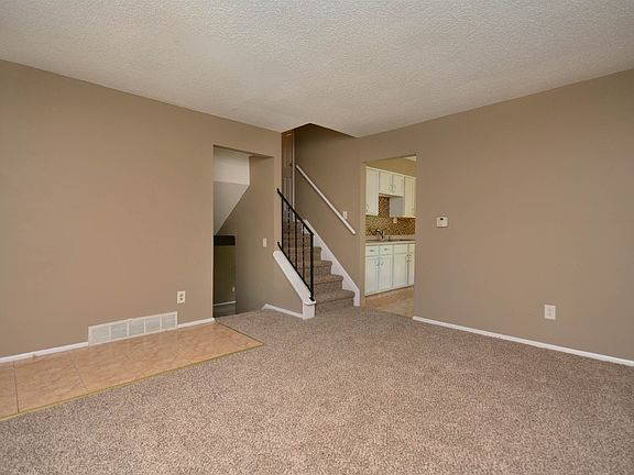 3rd image of 2763 Woodcutter Ave