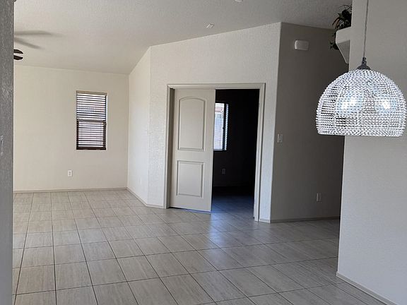 5th image of 13754 E 45th Dr