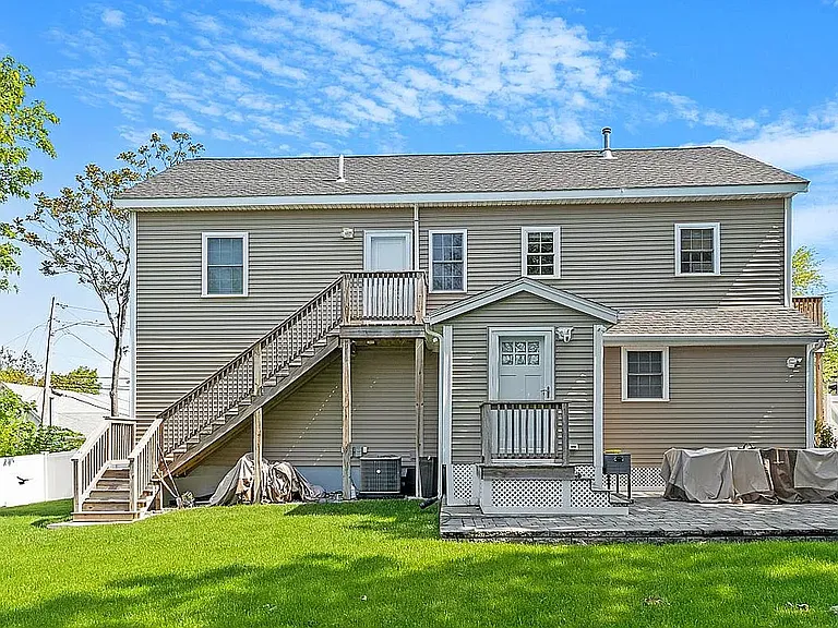 25 Hopkins St #2 — Photo 16