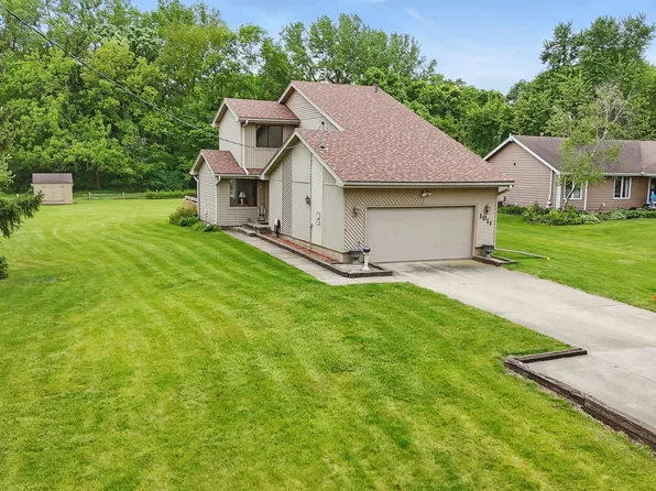 1011 NE 60th Ave, Des Moines, IA 50313