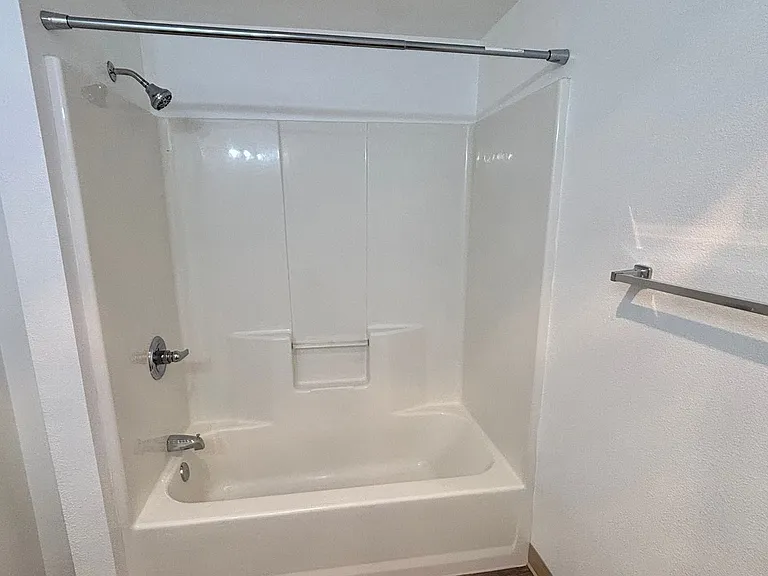 JC0497 — Photo 12