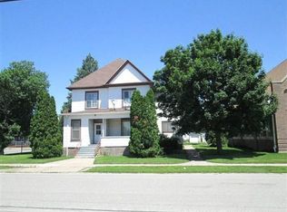 1701 Mulberry St, Waterloo, IA 50703