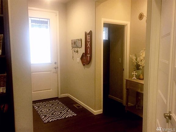 2nd image of 10302 184th Ave E