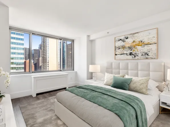 271 West 47th Street image 3 of 15