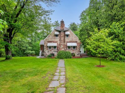 242 Park Avenue, Bloomfield, CT, 06002