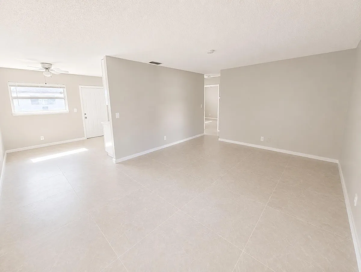 Building Photo - 1794 Juno Rd #2