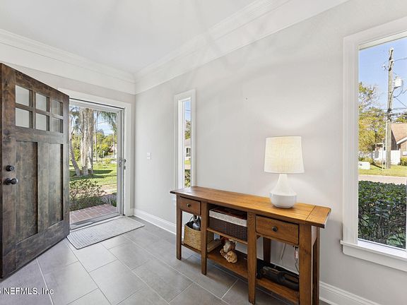 4th image of 4714 RAMONA Boulevard