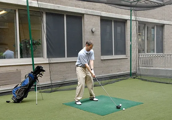 Rented by MNS | media 31