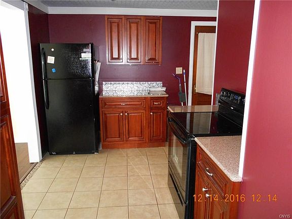 5th image of 114 Northfield Dr