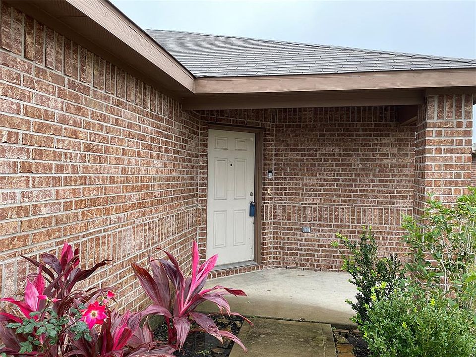 1st image of 29135 Jacobs River Dr