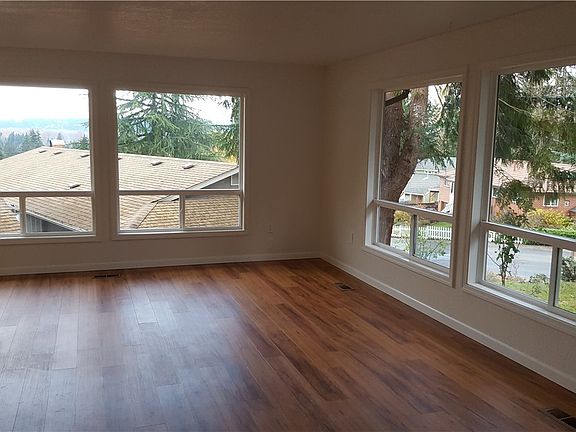 3rd image of 1434 Vista Dr