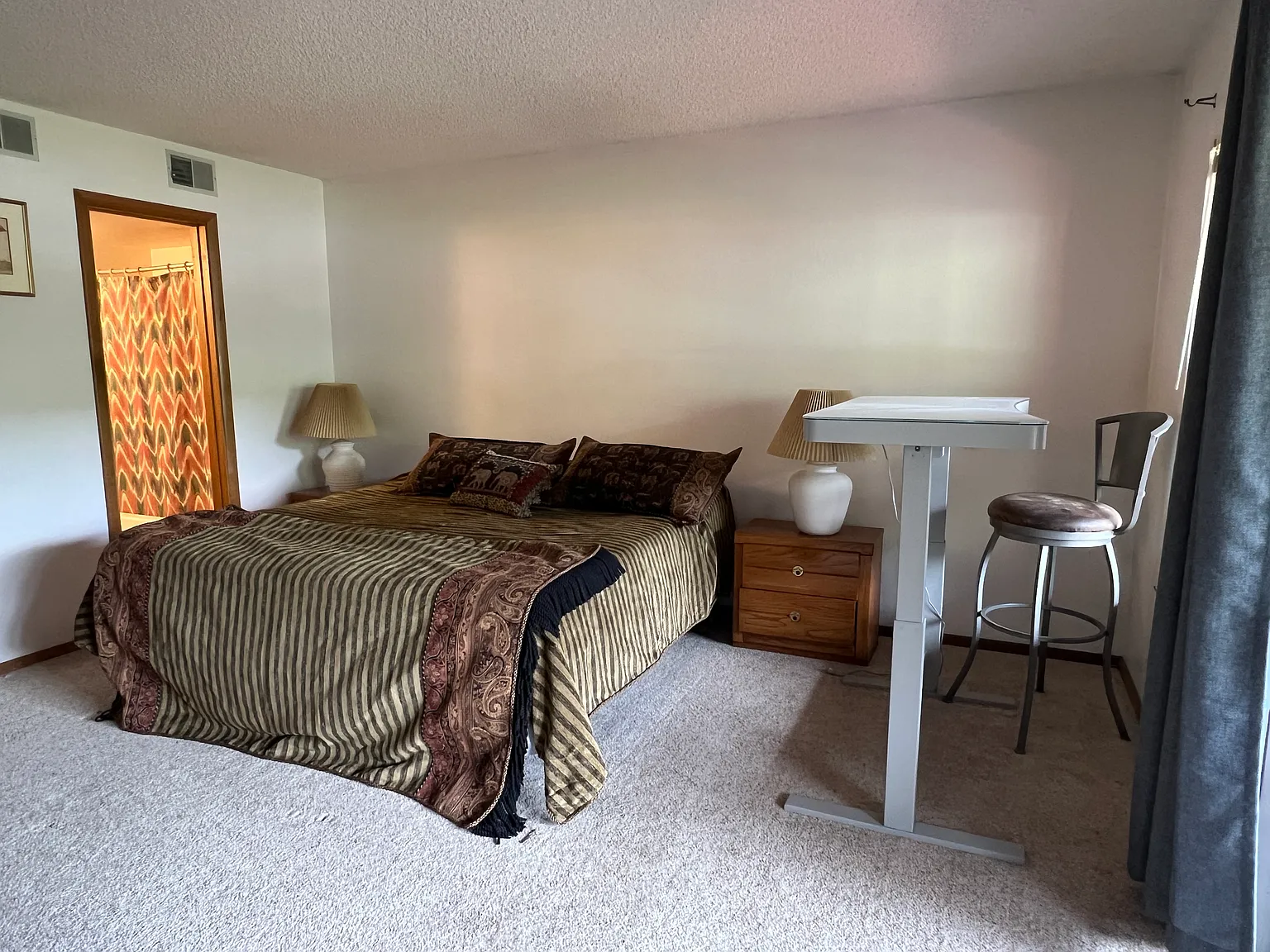 2 bed, 1230 sqft, $2,600 — Photo 4