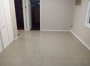 3006 E Harrison Ave, Decatur, IL 62526