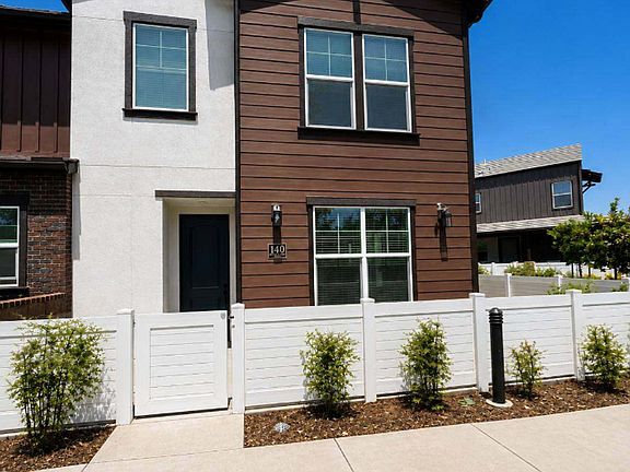 2nd image of 140 Farmhouse Dr #4