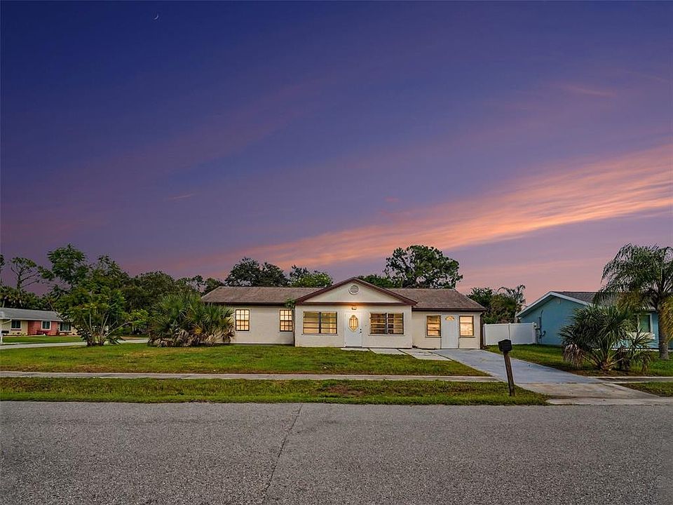 1st image of 4060 AVANTI CIRCLE