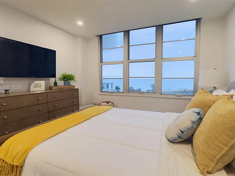 5161 Collins Ave #715 — Photo 22