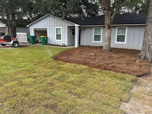 4 bed, 1084 sqft, $2,200 — Photo 3