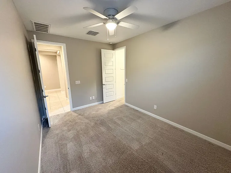 19624 W Badgett Ln — Photo 18