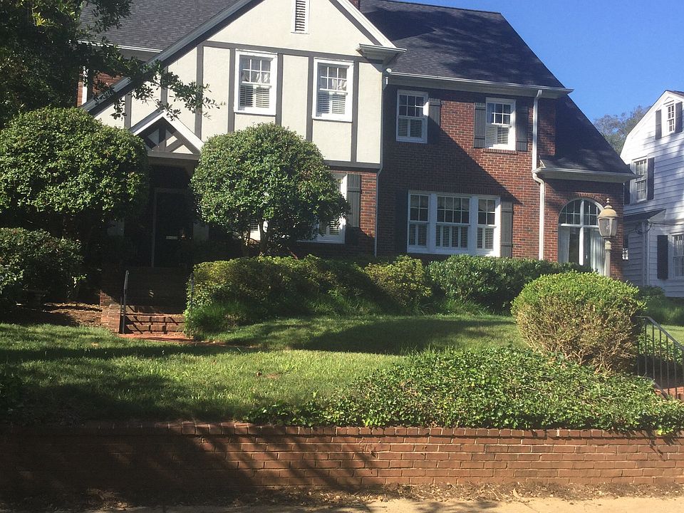 1st image of 105 E Prentiss Ave