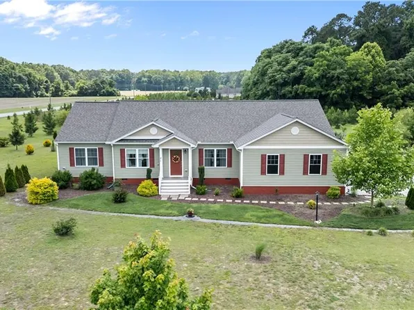 31 Raven Ln, Surry, VA 23883