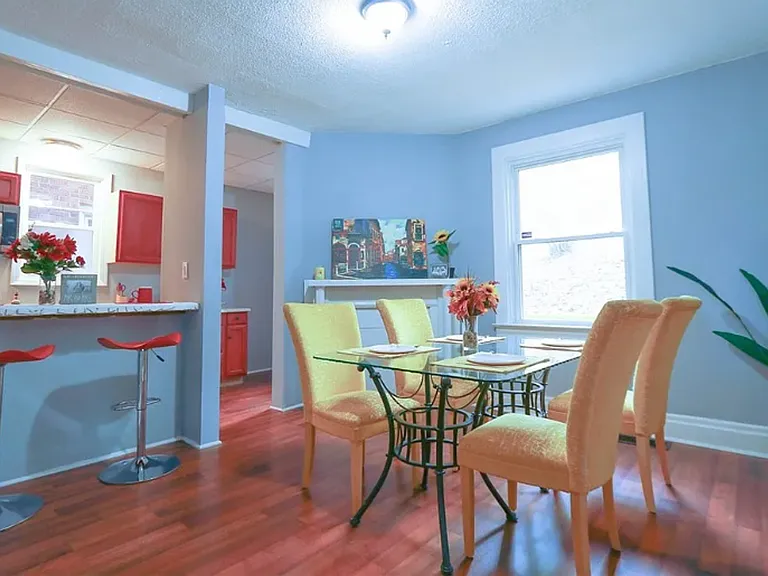 7656 Highland Ave — Photo 4