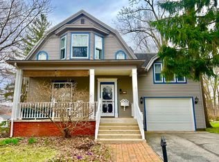 135 Budlong St, Hillsdale, MI 49242