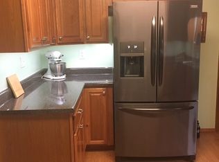 2806 Birch Ave, Point Pleasant, WV 25550