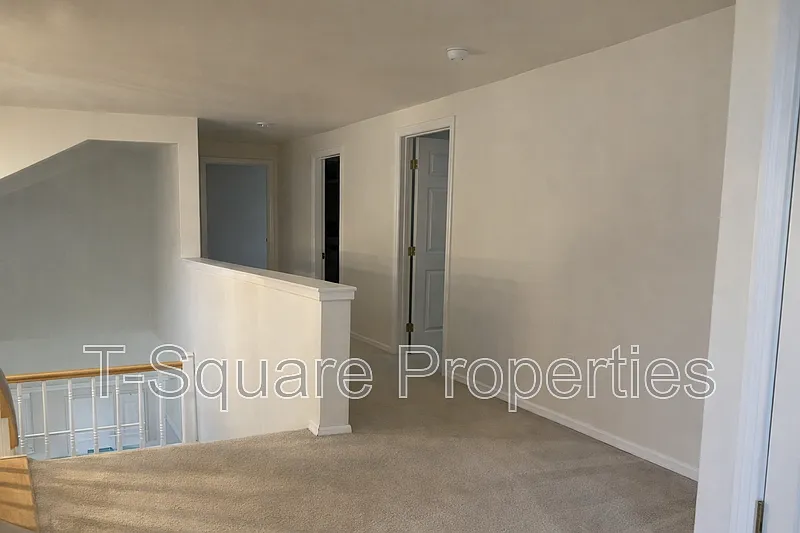 4 bed, 3.5 bath, 3480 sqft, $4,700 — Photo 4